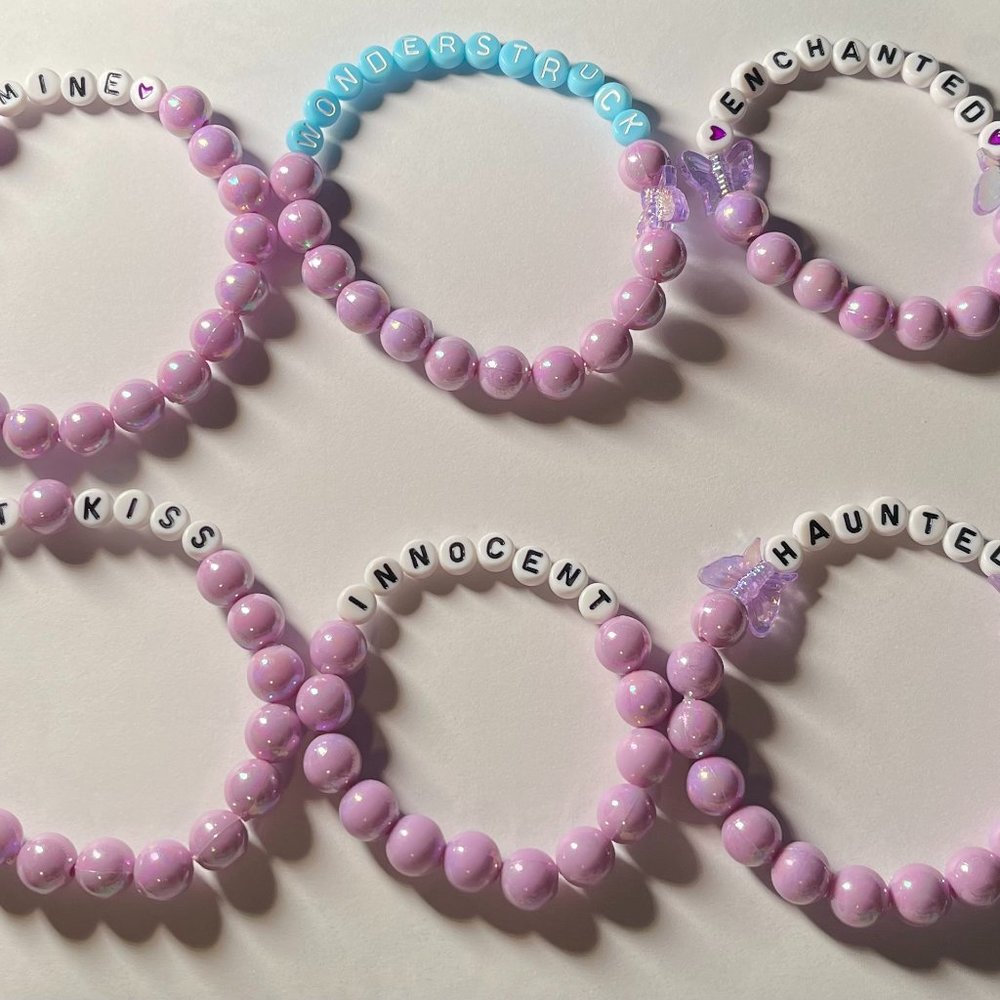 Taylor Swift "Speak Now" Album Friendship Bracelets